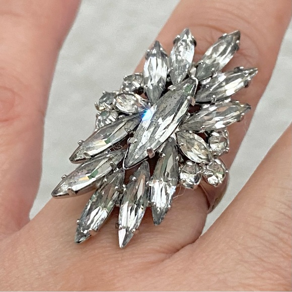 NAPIER Silver-tone Starburst Adjustable Statement Ring Size 7 - Picture 3 of 14